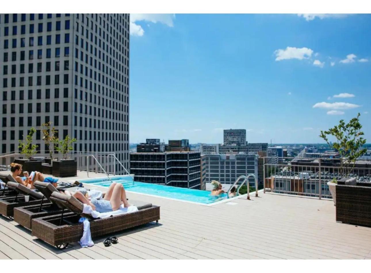 Amazing Condos Beautiful View 2 Blocks To French Quarter, Small Rooftop Pool, Gym, Seanger Theater, Super Dome, And Bourbon St Новый Орлеан Экстерьер фото